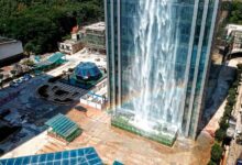 Photo of Водопад на фасаде здания