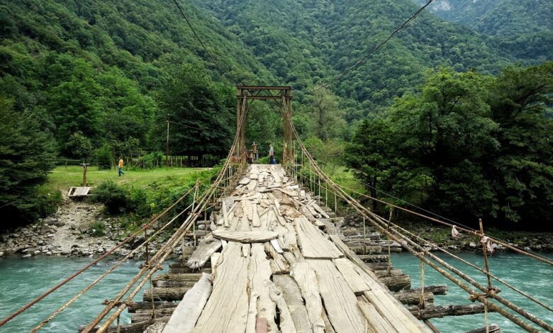 Photo of Подвесной мост через реку