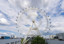 Photo of Огромное колесо обозрения в городе